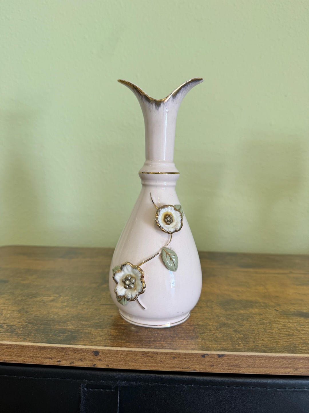 Vintage Pink Porcelain Bud Vase With Applied Flowers and Gold Trim - Etsy