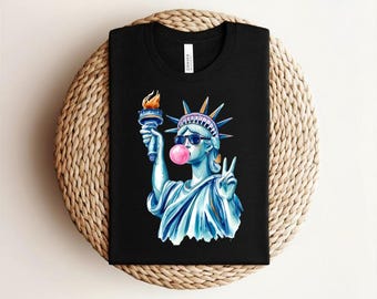 Statue of Liberty Blowing Bubble Gum Shirt,Statue of Liberty Tee, Cool 4th of July Shirt, Funny NYC Souvenir, Peace Sign Shirt
