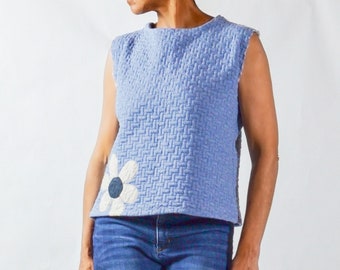 Blue Cropped Top with Front Flower, Women's Blue Top, Top with Front Flower, Casual Top to Wear to Work, Women's T-Shirt