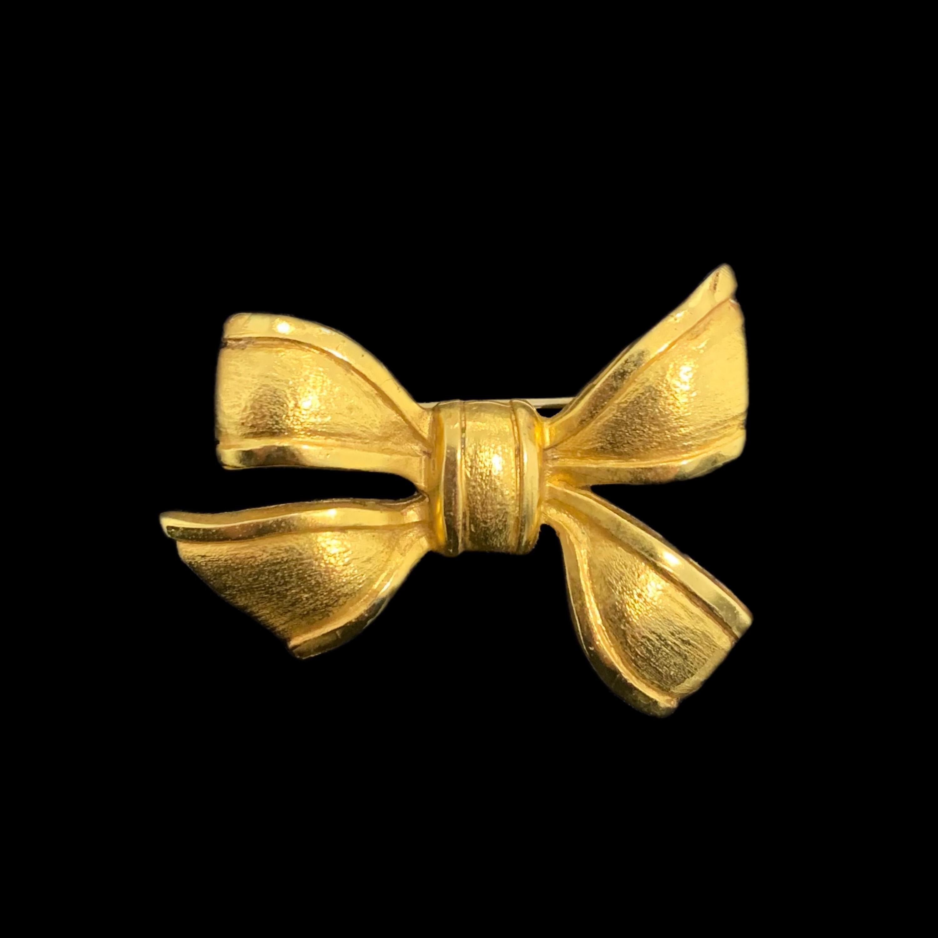 Broche Marine Vintage Métal Doré Mat Années 50/60 - Relief à Deux Niveaux - Occasion