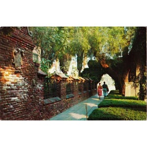Pocztówka The Mission Inn, Riverside, Kalifornia Vintage Chrome Wysłane w latach 1939-1970