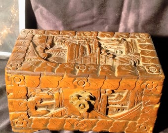 Hand-Carved Korean War Souvenir Box (1951)
