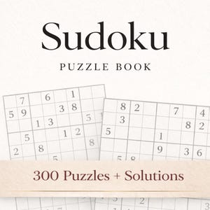 Op de afbeelding: Een Sudoku-puzzelboek met de titel "Sudoku PUZZLE BOOK". De afbeelding toont voorbeelden van Sudoku-roosters met getallen en de tekst "300 Puzzles + Solutions".