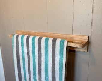 Oak Bath Towel Drying Rack – Single Towel Holder, Natural Wood Finish