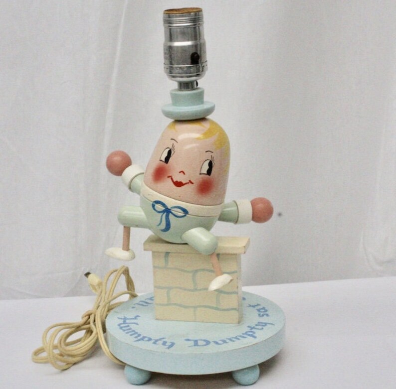 Nursery Plastics Humpty Dumpty Nursery Rhyme Painted Wood Folk Art Child/'s Bed Table Accent Lamp