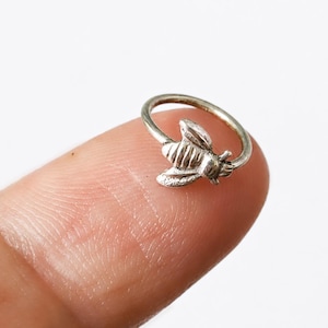 bee nose hoop, sterling silver nose ring, small nose hoop, dainty nose ring, tiny nose ring, 20 gauge nose ring, 22 gauge nose ring, 6mm