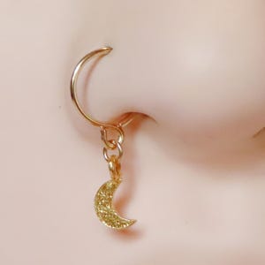 Moon nose ring in gold filled with dangling charm: dainty seamless nose piercing available in 22 gauge, 20 gauge, and 18 gauge