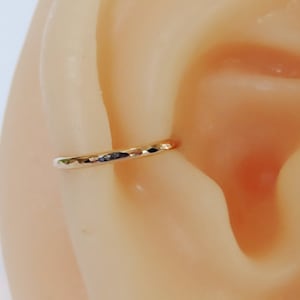 hammered conch hoop gold filled, conch ring in 16 gauge, 18 gauge, 20 gauge, conch piercing in 8mm, 9mm, 10mm, 11mm, 12mm diameter