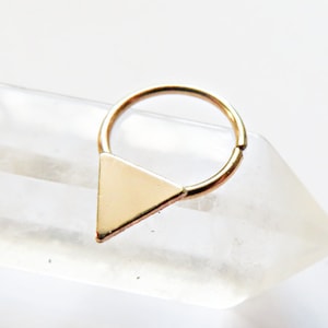 gold filled triangle septum ring, gold septum jewelry, gold geometric septum piercing, 18 gauge piercing, 16 gauge, 20 gauge, 22 gauge