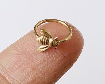 bee cartilage ring, gold filled cartilage hoop, small cartilage hoop, dainty cartilage ring, tiny cartilage ring, 6mm cartilage hoop