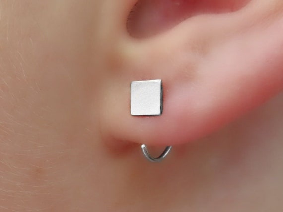 gold bee nose ring