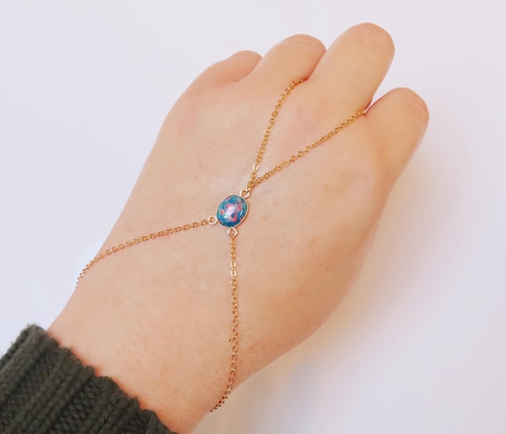 Opal hand chain bracelet in gold filled with adjustable clasp, dainty chain ring bracelet, connected ring finger bracelet