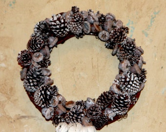 Whitewashed Pinecone & Acorn Natural Rustic Wreath