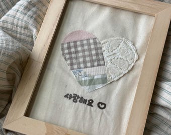 Marco de corazón de patchwork con bordado personalizado