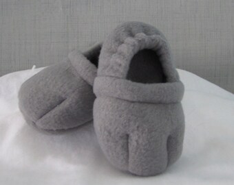 rabbit feet slippers