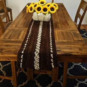 Easy Knit Table Runner Pattern: Bulky Wool Farmhouse Decor (PDF Pattern)
