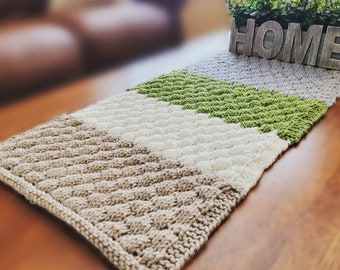 Knitted Table Runner Pattern: Easy Farmhouse Style (PDF Pattern)