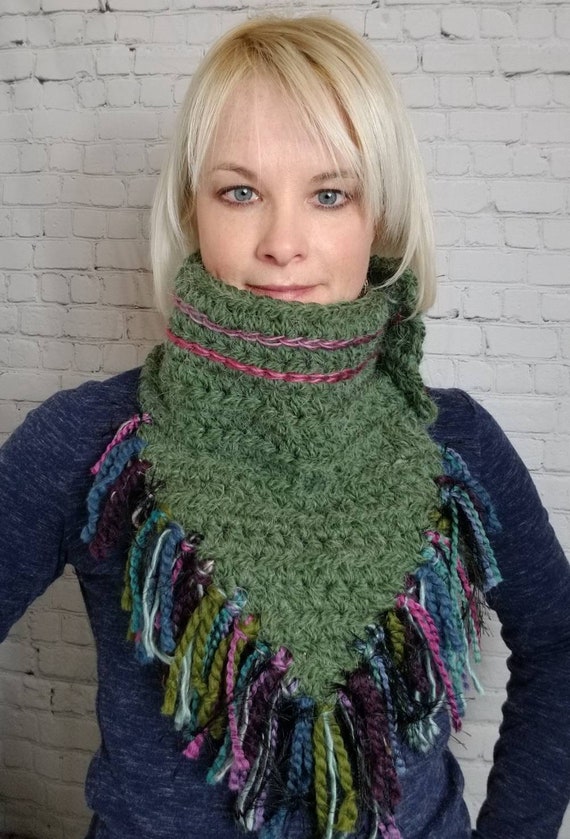 Custom Pet Scarf ~ Simple Scarf ~ One piece pet scarf ~ Personalized Crochet Scarf ~ Multiple Colors ~ Holiday Scarf