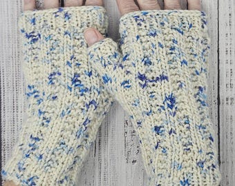 Glacier Peak, Easy KNITTING PATTERN, waffle knit arm warmer Pattern, fingerless gloves Pattern, Easy gloves pattern, outlander gloves