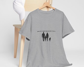 Walks and Wagging Tails Shirt, Hund zu Fuß Familie T-Shirt, 100% Baumwolle Haustier Liebhaber Geschenk