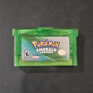 Pokemon Emerald US Version for Gameboy Advance w/ Protective Case