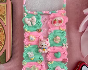 Rosa und Mint Sanrio iPhone Hülle