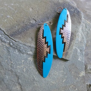 Southwestern copper and turquoise oval earrings, embossed copper earrings, Navajo design copper earrings, turquoise and copper earrings