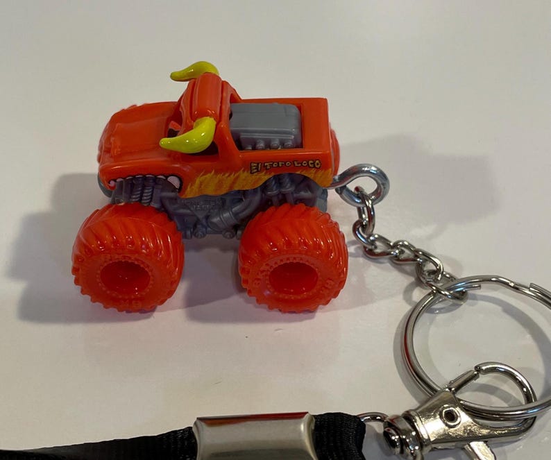 Monster Truck Mini Jams Spin Master Keychain w/ Lanyard Clip - YOU CHOOSE - Zombie, El Toro, Digatron, Blue Thunder, Grave Digger, Mutt Toro Gray Red