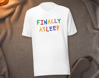 やっと眠れたTシャツ、面白いお昼寝Tシャツ、新米パパママへのギフト