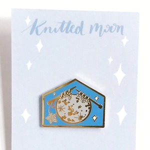 knitted moon enamel pin