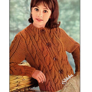 1960s Cable Knit Cardigan Crew Neck Bulky Sweater - Knit pattern PDF 7813