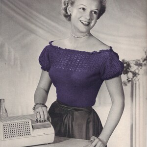 1940s Peasant Blouse with Lace Accents and Puff Sleeves - Knit pattern PDF 1302