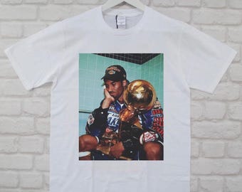 Kobe Bryant Unisex T-Shirt, 90s Streetwear NBA Icon Lakers Legend Tee Shirts