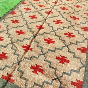 Ręcznie robiony dywanik z wełny juty kilim: ręcznie tkany geometryczny prostokątny dywanik turecki o dużej powierzchni, płasko tkany, styl boho, dekoracja sypialni i pokoju dziecięcego