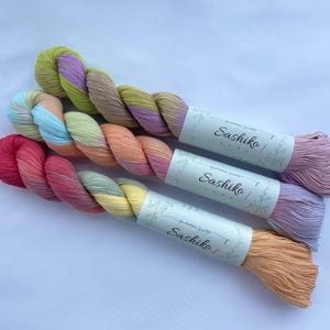 Sashiko Thread, Variegated Gradient Embroidery Thread, Japanese Sashiko Yarn 200m, Mercerized Cotton, Tabi-iro Guri Gura