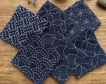 Sashiko Untersetzer Kit | 6 Traditionelle Japanische Muster | Stick & Stitch Vorbedruckter Stoff | Daruma-Fadennadel | Anfängerfreundlich