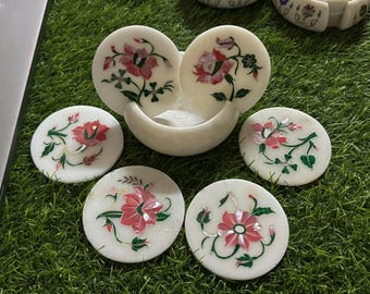 Weißer Marmor Inlay Untersetzer-Set, florale Perlmutt-Untersetzer, handgefertigte Steinkunst, ästhetische Tischdekoration, Geschenk für sie