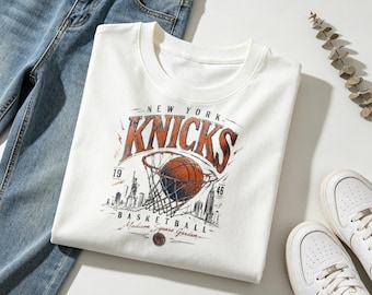 Camiseta vintage de los New York Knicks de 1946 con gráfico del horizonte de la ciudad, camiseta retro para aficionados de los partidos de baloncesto en el Madison Square Garden de Nueva York.
