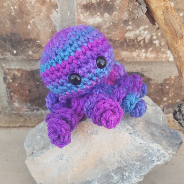 Small Crochet Octopus Amigurumi, Octopus Plushie, Octopus Stuffed Animal, Purple Octopus, Ocean Animal, Crochet Sea Life, Under the Sea