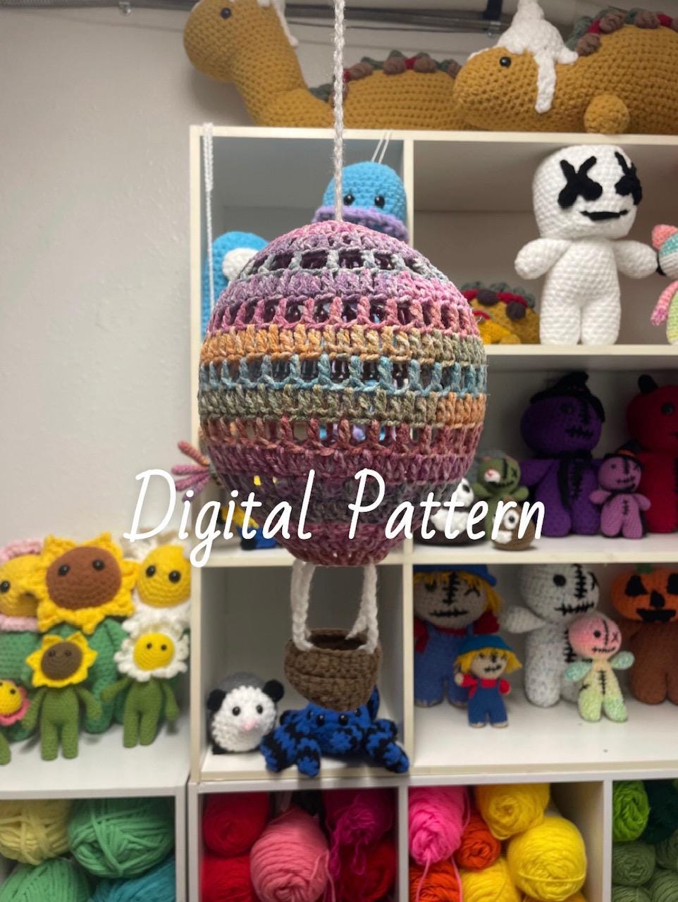 Hot Air Balloon Crochet Pattern, PATTERN ONLY, Hot Air Balloon Yarn Art