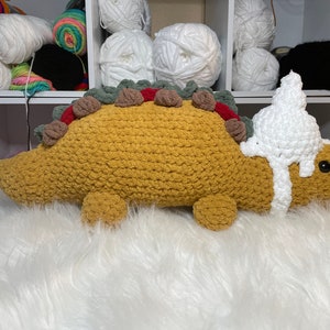 Tacosaurus Crochet Pattern, Taco Stegosaurus Crochet Stuffed Animal Pattern