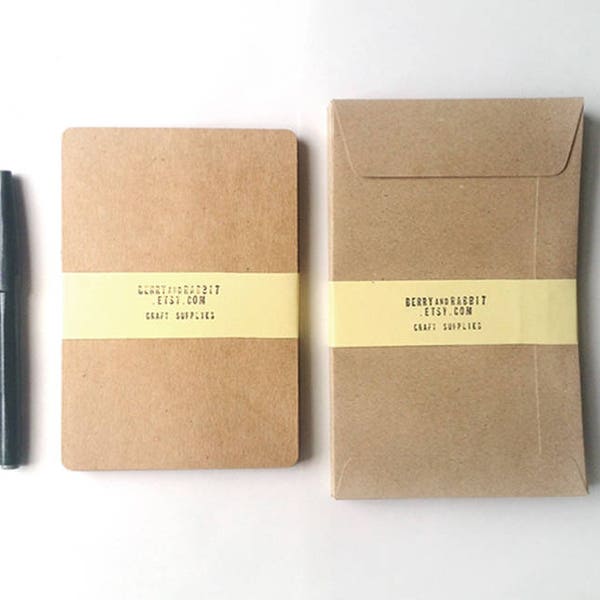 Set of 25 Kraft Paper Blank Postcards with Round Corner Size 4.1x6" inch and 25 Kraft Envelopes size 4.5x7" inch