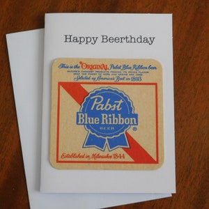 Cartão de feliz aniversário com cerveja, cartão vintage com porta-copos de cerveja Pabst, cartão de cerveja, cartão de aniversário com cerveja, cartão vintage Pabst, cerveja, aniversário de bebedor de cerveja