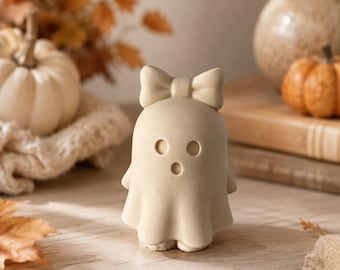 Decorazione a forma di fantasma neutro con fiocco, ideale per l'autunno e Halloween (7,4 cm)