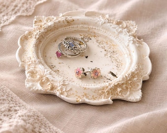 Vintage-Inspired Trinket Dish | Romantic Ring Holder Tray
