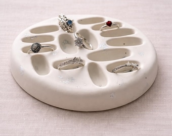 Handmade Jesmonite Ring Holder, Round Jewellery Organiser with Multiple Slots