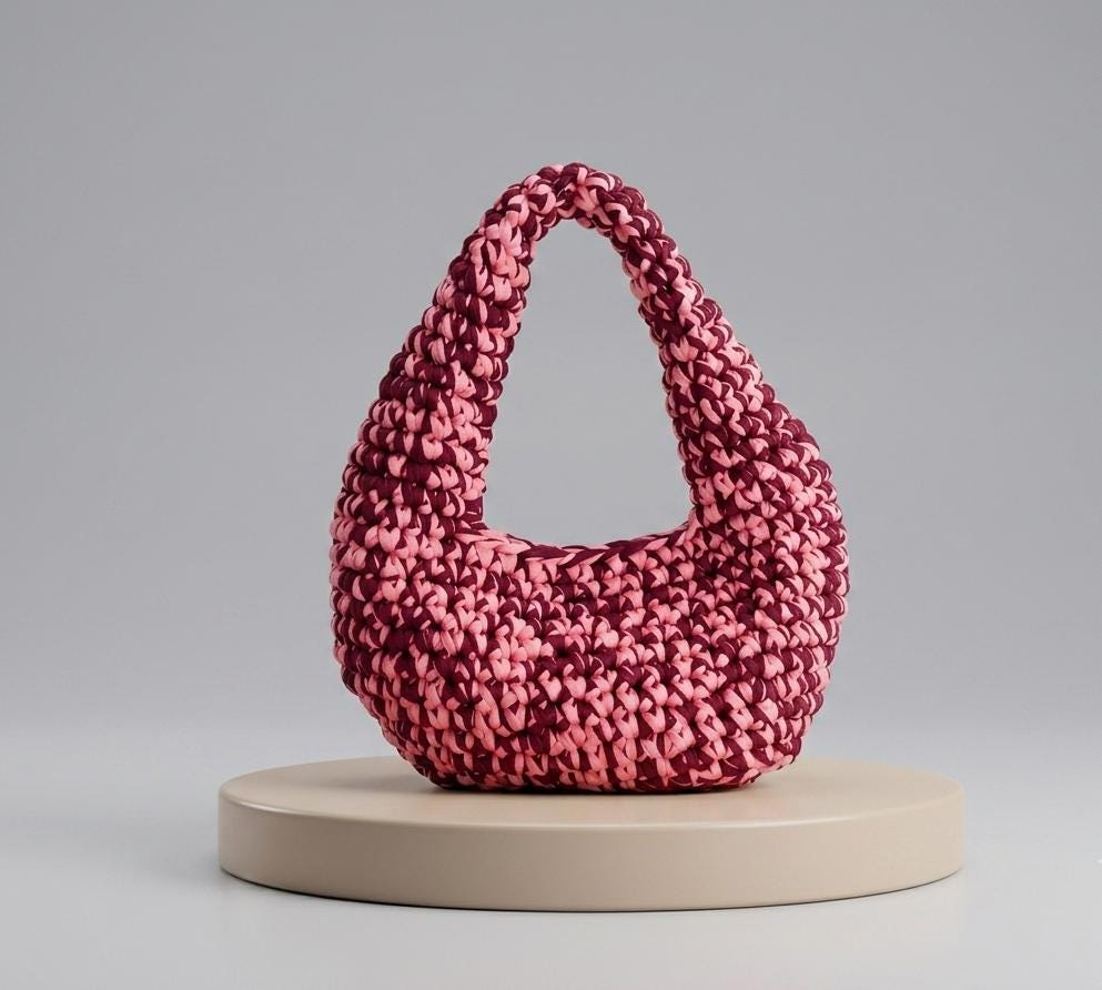 Modern Egg Bag Crochet Pattern