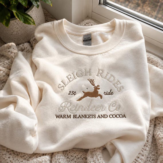 Rentier Sweatshirt Bestickt, Weihnachten Pullover, Christmas Sweatshirt, Cozy Winter Crewneck, Reindeer Geschenk