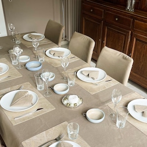 Gepersonaliseerde Placemat Stad - Custom Map Placemat Vegan Leather Champagne - Housewarming Cadeau - Luxe Tafeldecoratie - Place Maps