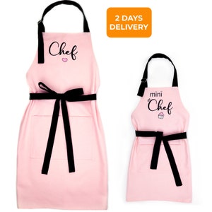 Mommy Me Apron Mothers Day Gift Set Mother Daughter Matching Apron Set Personalized Aprons Mom and me Gift
